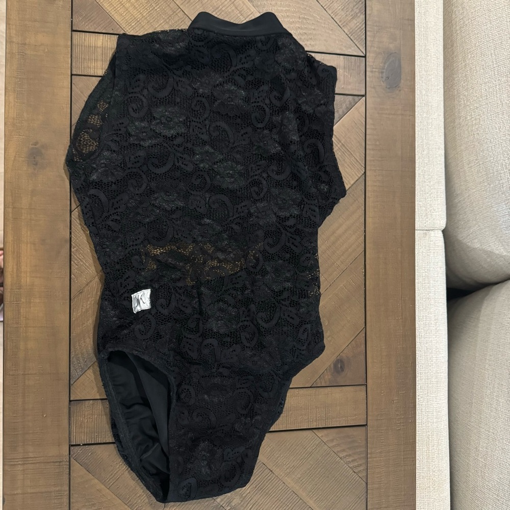 Black lace leotard - Picture 6 of 7